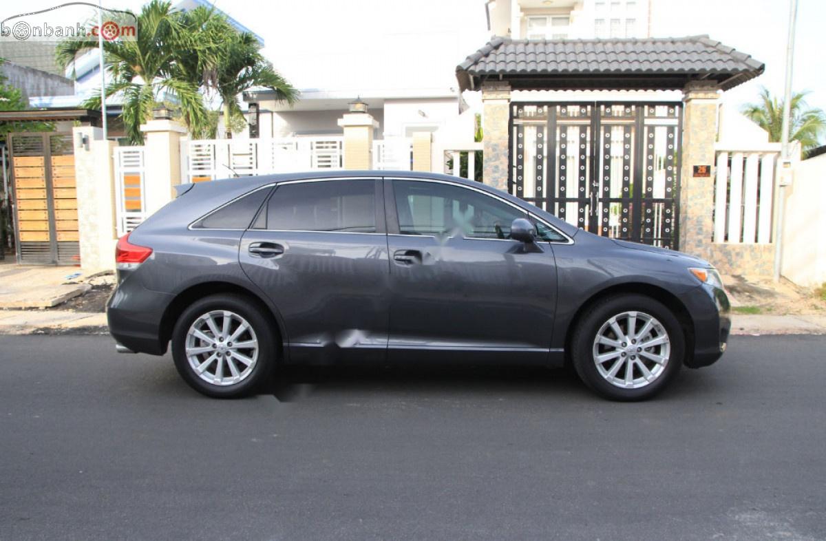 Toyota Venza AT 2009 - Xe Toyota Venza AT đời 2009, màu xám, xe nhập như mới, 643 triệu