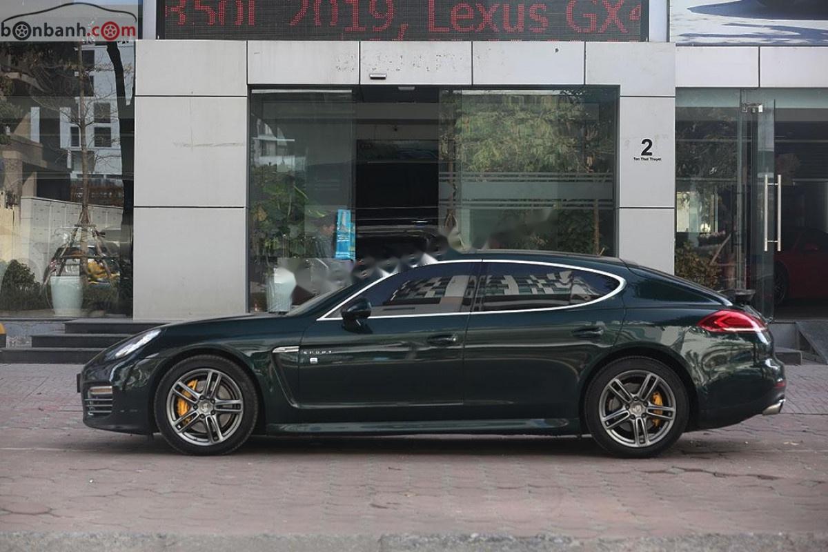 Porsche Panamera 4S 2009 - Cần bán xe Porsche Panamera 4S sản xuất 2009, màu Jet Green Metallic cực độc, nhập khẩu