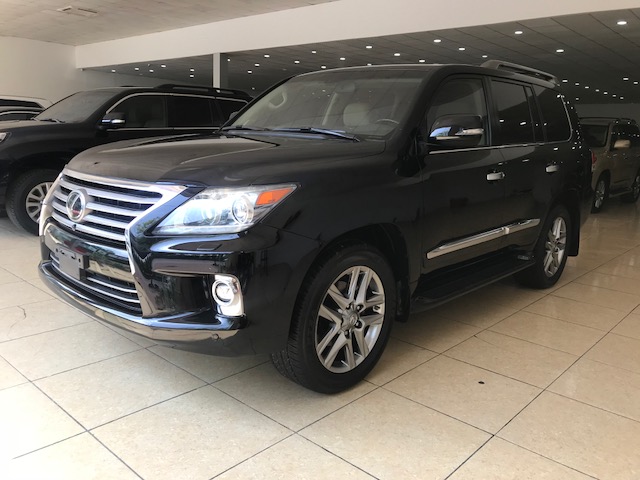 Lexus LX 570 2015 - Bán xe Lexus LX 570 đời 2015, màu đen, nhập khẩu, chính chủ