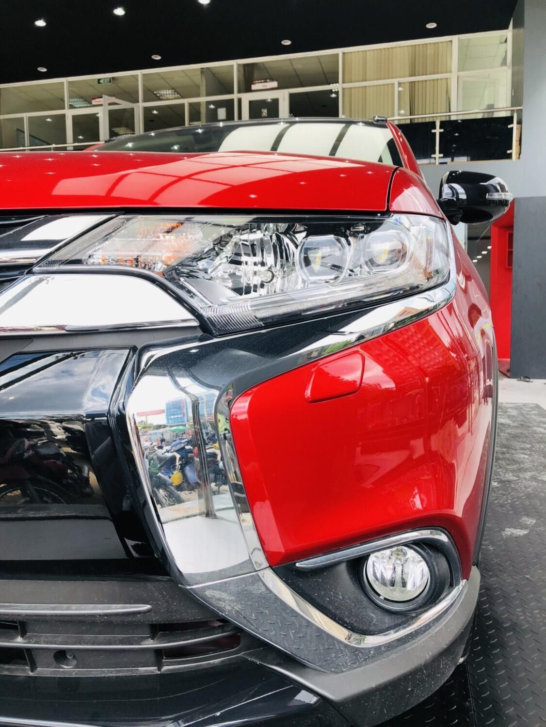 Mitsubishi Outlander Sport 2019 - Bán nhanh chiếc xe Mitsubishi Outlander Sport đời 2019, màu đỏ, hỗ trợ 50% thuế trước bạ