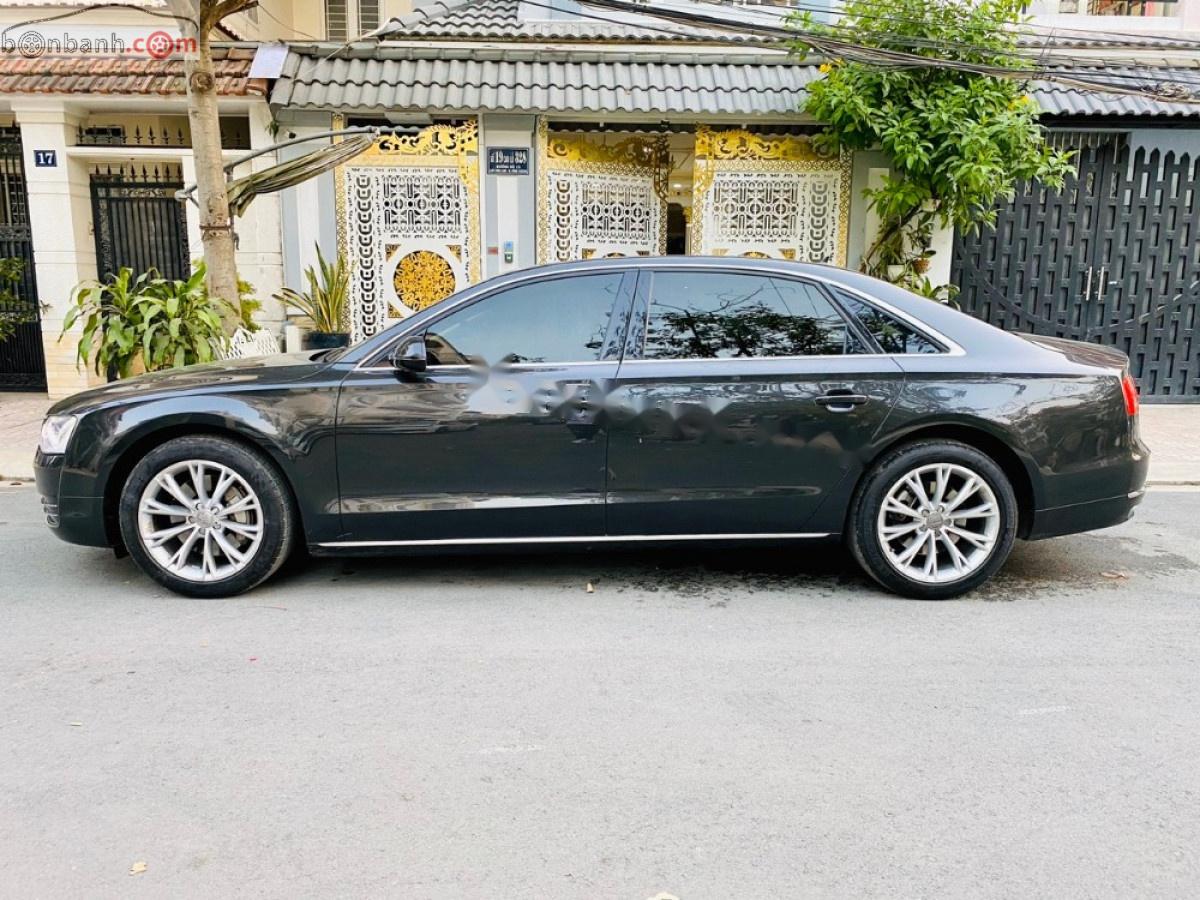 Audi A8 2012 - Cần bán lại xe Audi A8 L sản xuất 2012, màu đen, xe nhập