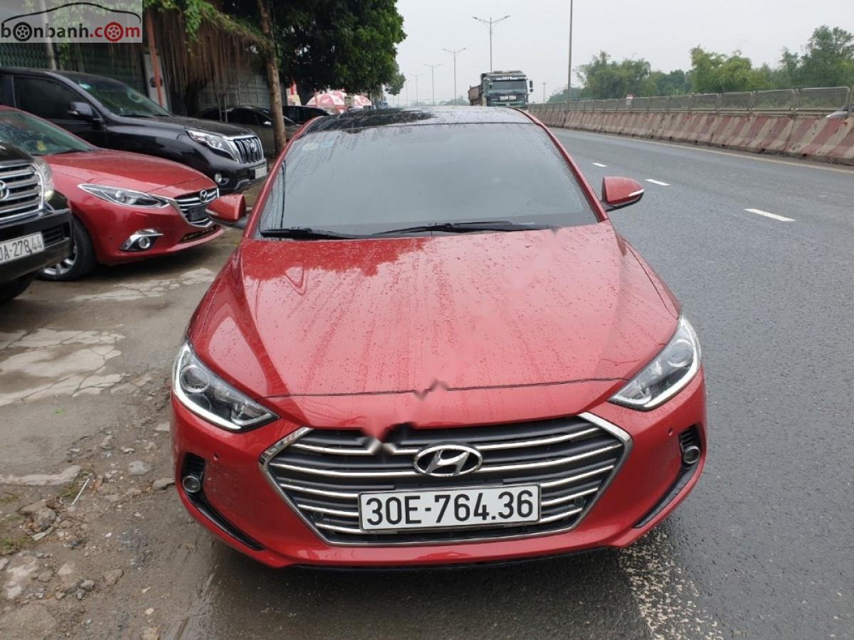 Hyundai Elantra 2017 - Cần bán xe Hyundai Elantra 2.0 sản xuất năm 2017, màu đỏ, 615tr