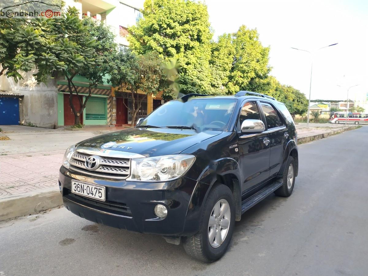 Toyota Fortuner 2.7V 4x4 AT 2009 - Cần bán lại xe Toyota Fortuner 2.7V 4x4AT năm 2009, màu đen 