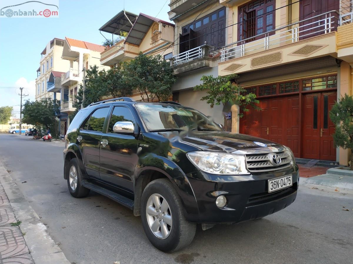 Toyota Fortuner 2.7V 4x4 AT 2009 - Cần bán lại xe Toyota Fortuner 2.7V 4x4AT năm 2009, màu đen 