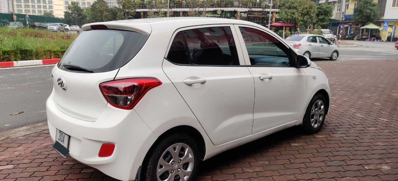 Hyundai Grand i10 1.0 MT 2014 - Bán xe Hyundai i10 1.0 MT đời 2014, màu trắng, nhập khẩu chính hãng