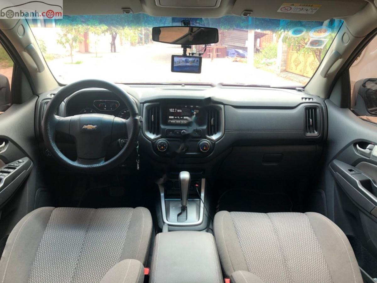 Chevrolet Captiva   2019 - Bán Chevrolet Captiva AT đời 2019, màu đen, nhập khẩu 