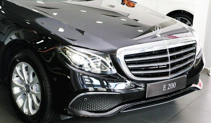 Mercedes-Benz E class 2019 - Ưu đãi lớn - Giảm giá cuối năm chiếc xe hạng sang Mercedes-Benz E200, sản xuất 2019, màu đen