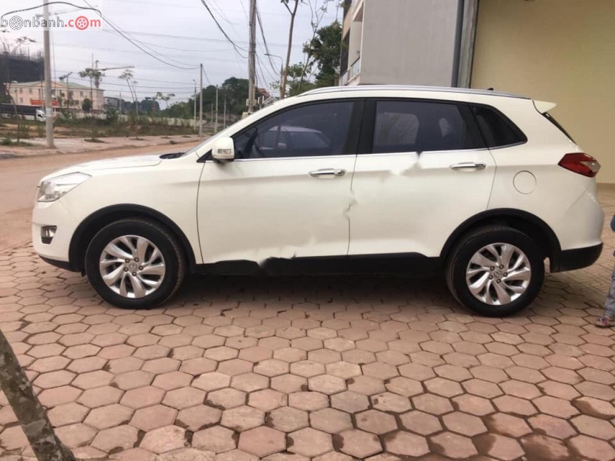 Fairy 2015 - Bán xe cũ BAIC X65 2.0 AT đời 2015, màu trắng, xe nhập