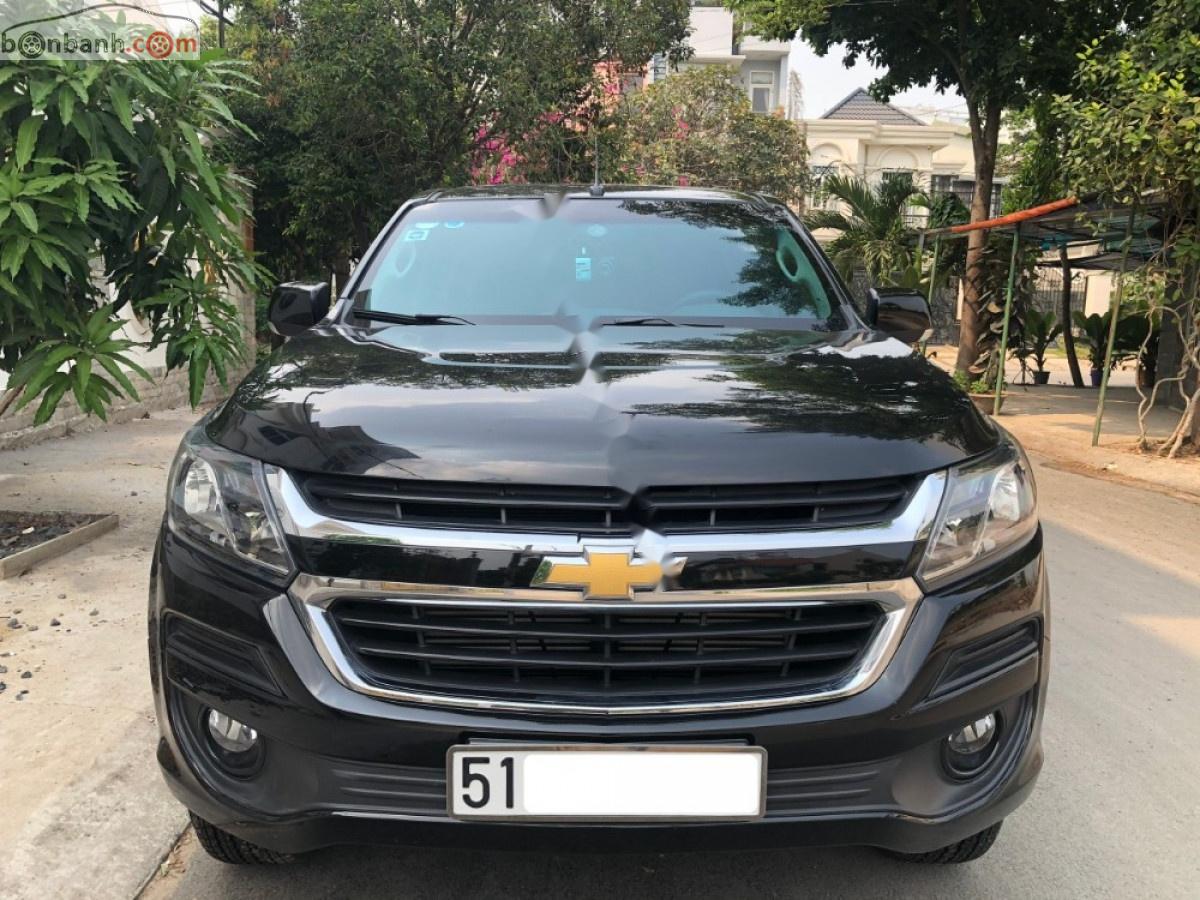 Chevrolet Captiva 2019 - Bán Chevrolet Captiva đời 2019, màu đen, nhập khẩu xe gia đình, giá 795tr