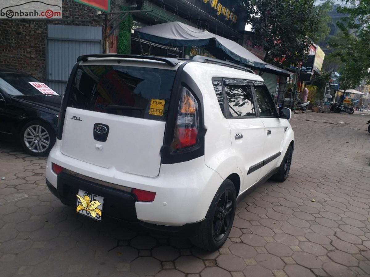 Kia Soul 2009 - Bán ô tô Kia Soul 1.5 AT năm sản xuất 2009, màu trắng, nhập khẩu nguyên chiếc số tự động