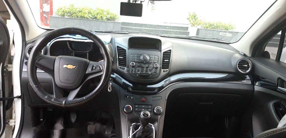 Chevrolet Orlando 2017 - Bán xe Chevrolet Orlando đời 2017, màu trắng xe gia đình, 430tr