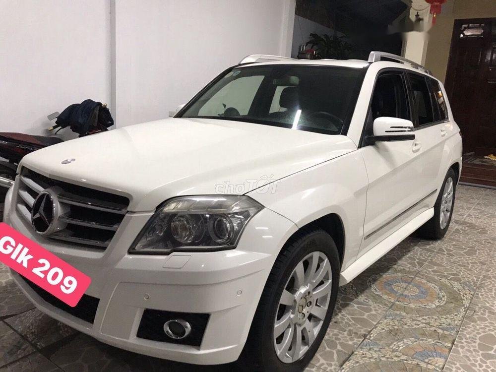 Mercedes-Benz GLK Class   2010 - Cần bán Mercedes GLK300 2010, bản 4Matic, giá tốt