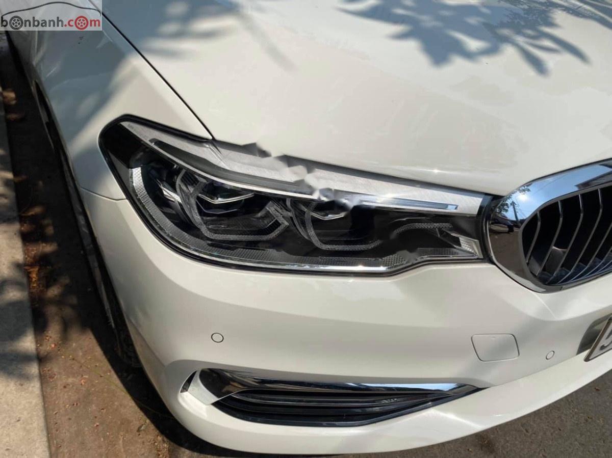 BMW 5 Series   2019 - Bán BMW 530i đời 2019, màu trắng, nhập khẩu 