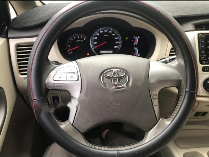 Toyota Innova V 2014 - Bán Toyota Innova V năm 2014, giá chỉ 508 triệu