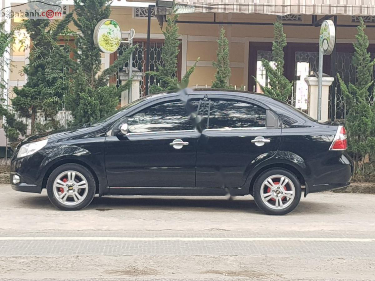 Chevrolet Aveo LTZ 2014 - Cần bán lại xe Chevrolet Aveo LTZ sản xuất năm 2014, màu đen còn mới, 285 triệu