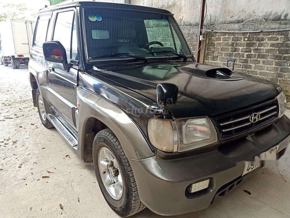 Hyundai Galloper     MT 2003 - Cần bán lại xe Hyundai Galloper MT năm sản xuất 2003, nhập khẩu