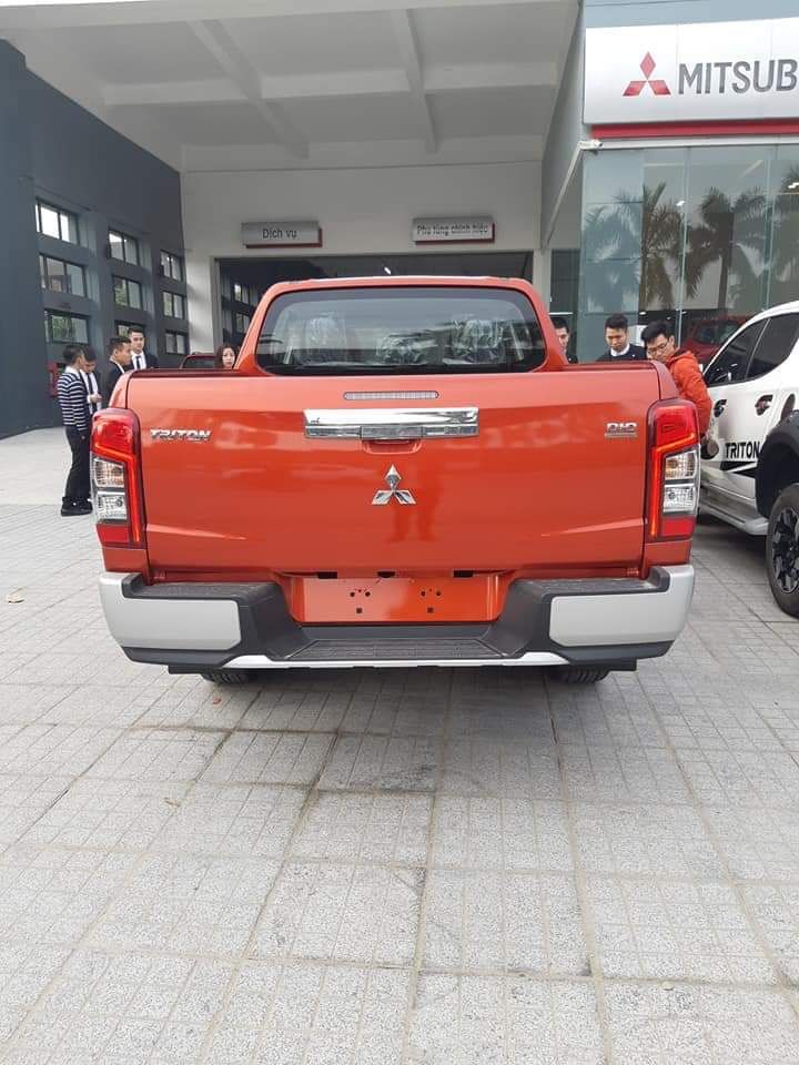 Mitsubishi Triton GLX 2019 - Hỗ trợ mua xe trả góp lãi suất thấp với chiếc Mitsubishi Triton 2.4AT Mivec, sản xuất 2019, có sẵn xe, giao nhanh tận nhà