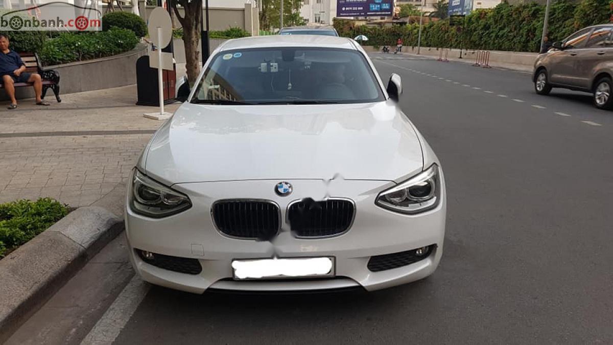 BMW 1 Series 116i 2013 - Cần bán lại xe BMW 1 Series 116i năm sản xuất 2013, màu trắng, nhập khẩu nguyên chiếc, giá tốt