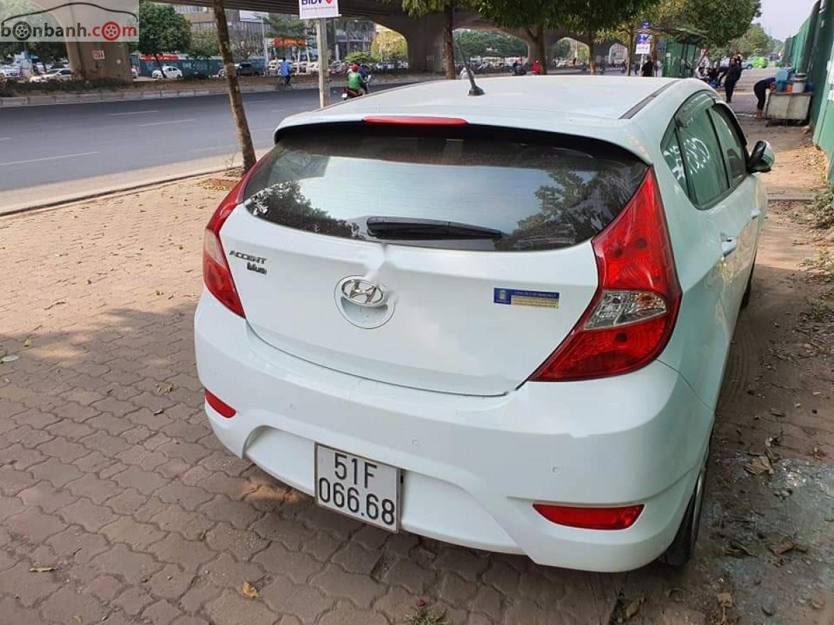 Hyundai Accent Blue 2014 - Bán ô tô Hyundai Accent Blue 2014, màu trắng