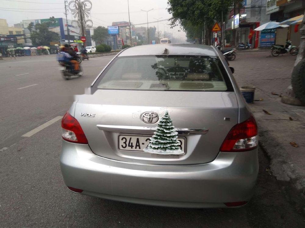 Toyota Vios MT 2008 - Bán Toyota Vios MT đời 2008, màu bạc, giá 250tr