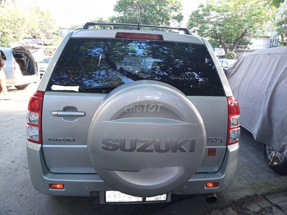 Suzuki Grand vitara 2013 - Cần bán lại xe Suzuki Grand Vitara 2.0 đời 2013, nhập khẩu xe gia đình