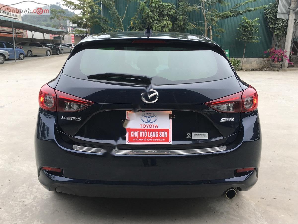 Mazda 3 2018 - Bán ô tô Mazda 3 đời 2018, màu xanh giá cạnh tranh