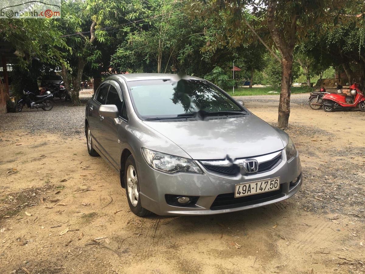 Honda Civic 2009 - Bán xe Honda Civic sản xuất 2009, màu bạc, nhập khẩu chính chủ, giá chỉ 299 triệu