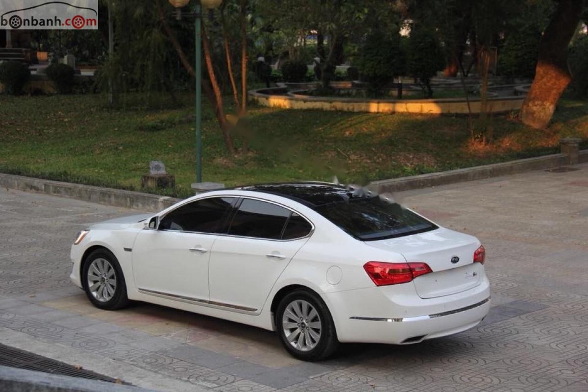 Kia K7   2011 - Cần bán xe Kia K7 Luxury 2011, màu trắng, xe nhập, 695tr