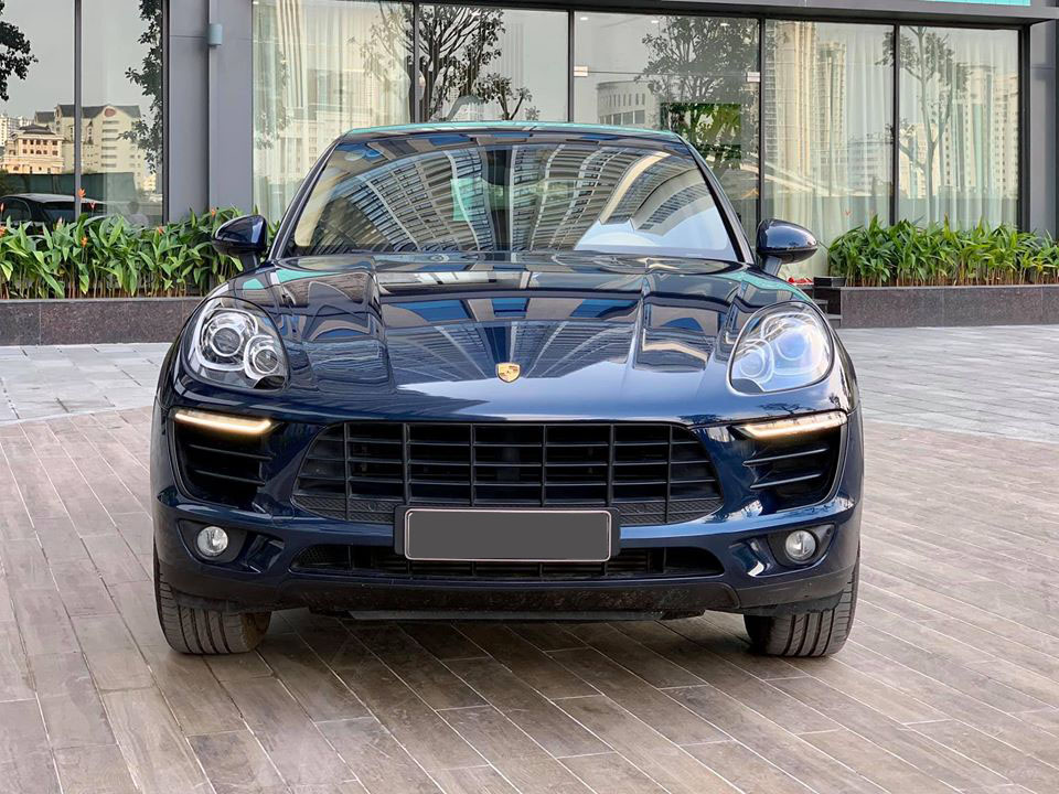 Porsche Macan 2015 - Bán Porche Macan màu xanh, nội thất kem sx 2015 đk 2016- một chủ từ mới