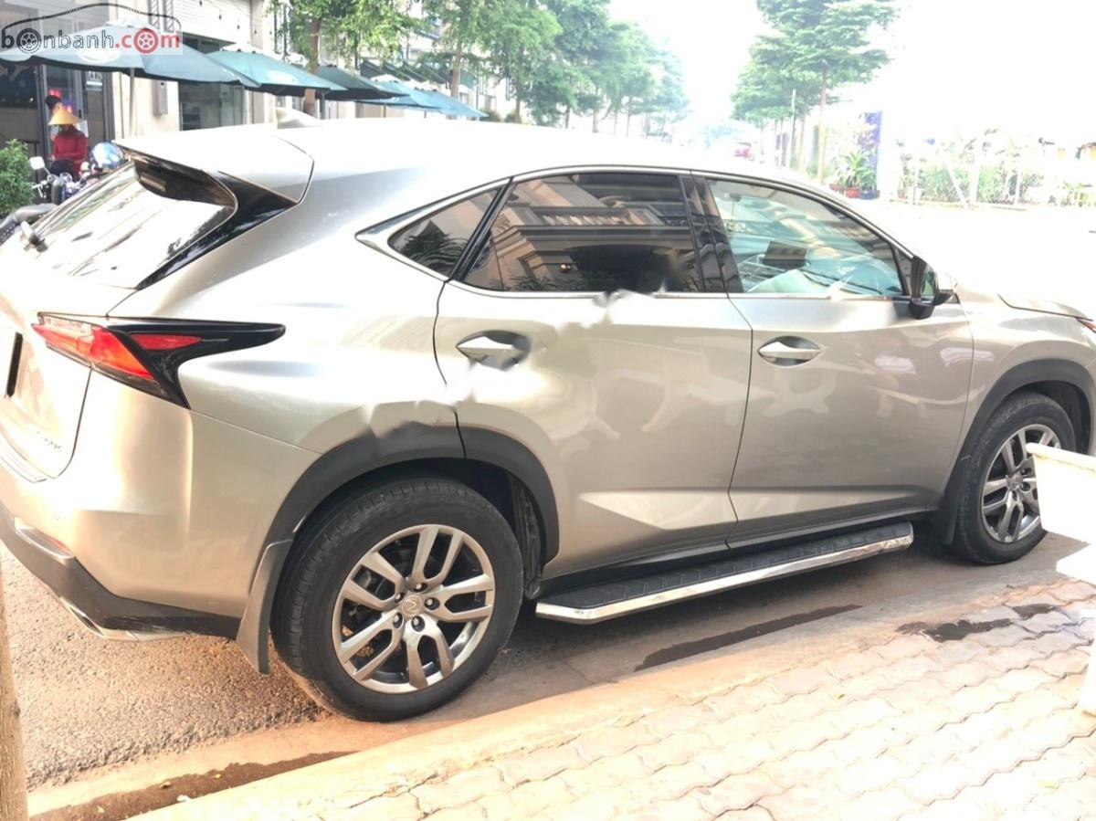 Lexus NX 200t 2015 - Cần bán gấp Lexus NX 200t sản xuất 2015, màu bạc, nhập khẩu