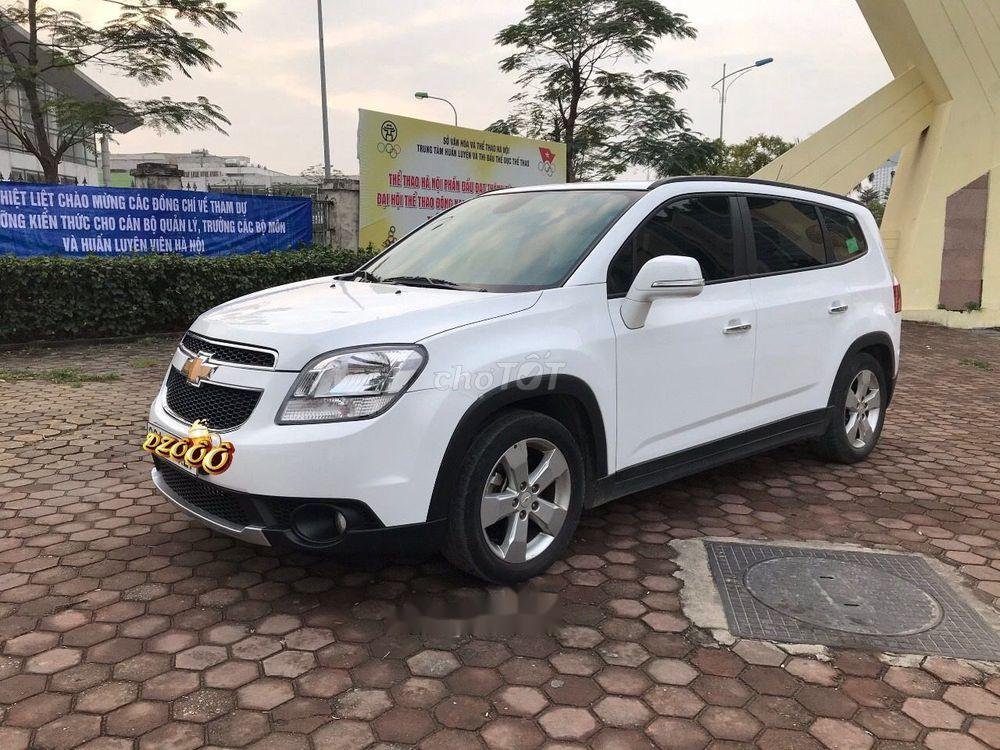 Chevrolet Orlando   LTZ   2017 - Bán Chevrolet Orlando LTZ đời 2017, màu trắng số tự động, 520tr