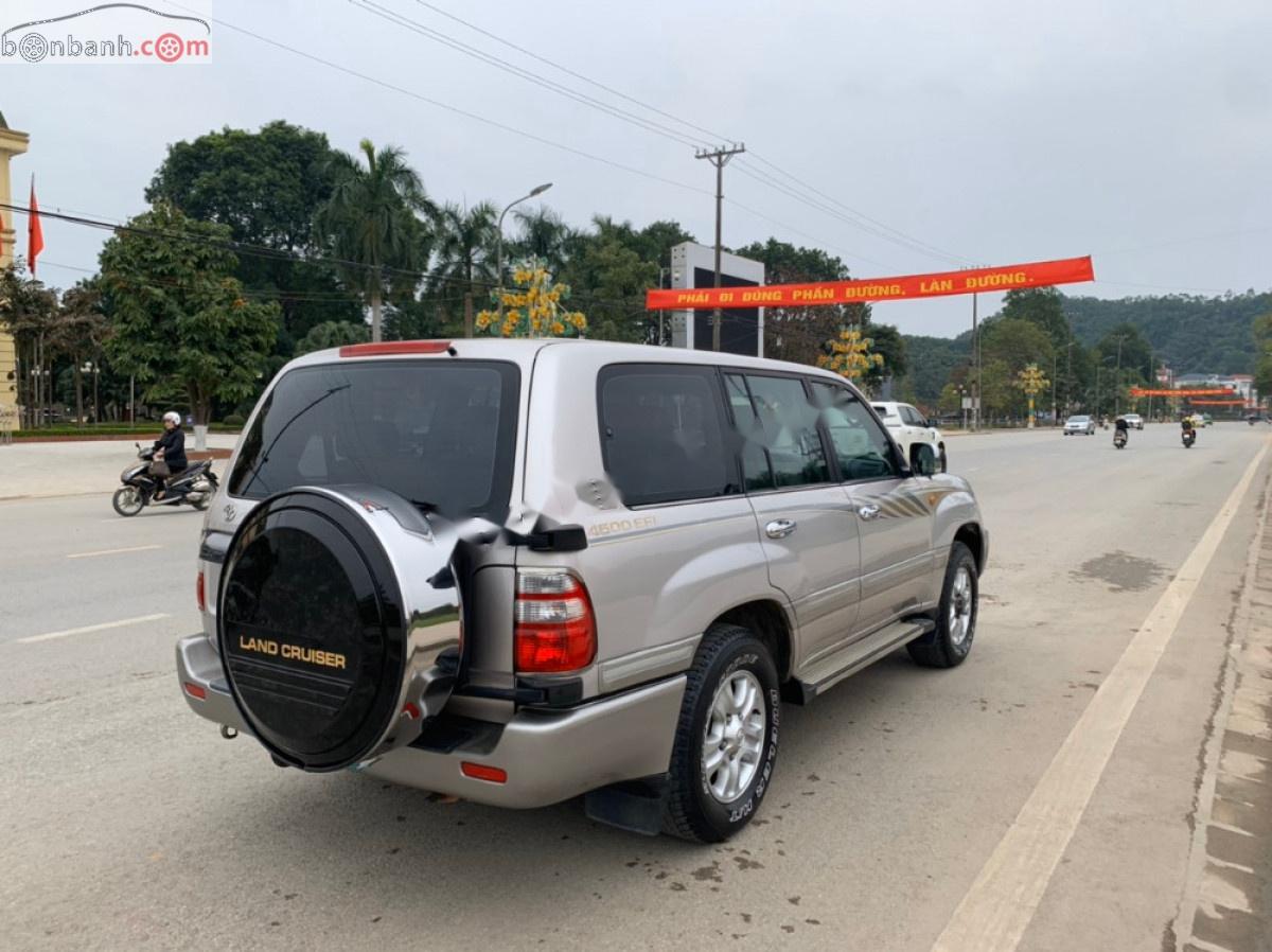 Toyota Land Cruiser 2003 - Bán Toyota Land Cruiser năm sản xuất 2003, màu bạc, giá tốt