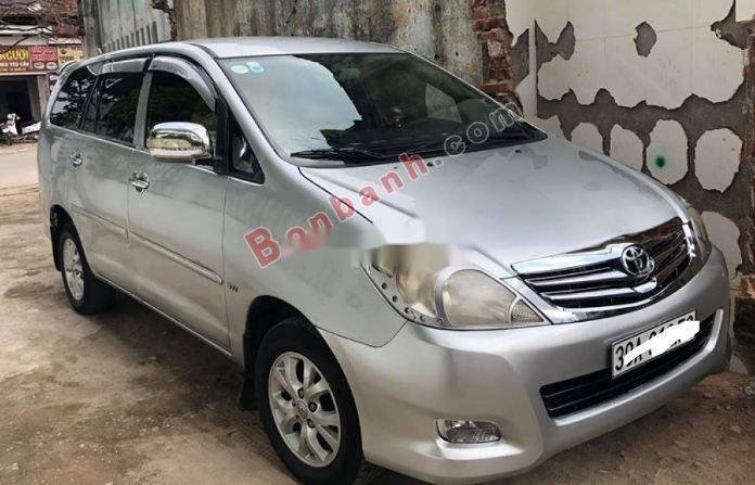 Toyota Innova   2007 - Cần bán xe Toyota Innova sản xuất năm 2007, đã lên form 2010