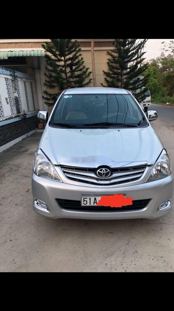 Toyota Innova   G  2011 - Cần bán xe Toyota Innova G sản xuất năm 2011, màu bạc, nhập khẩu chính chủ