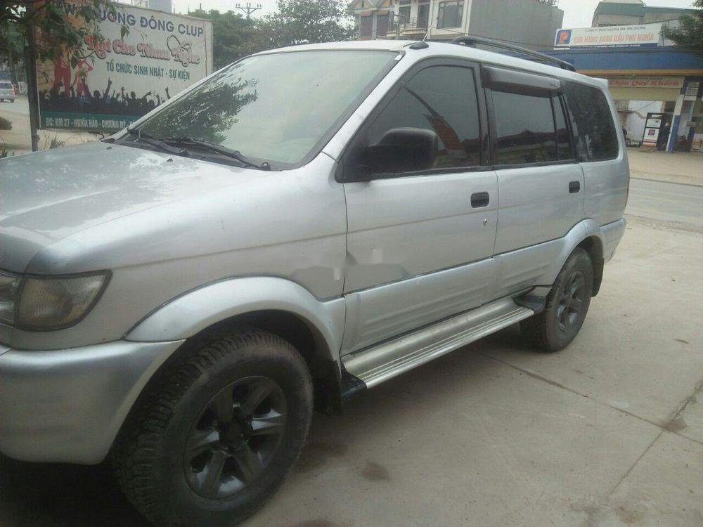 Isuzu Hi lander 2004 - Cần bán lại xe Isuzu Hi lander đời 2004, màu bạc