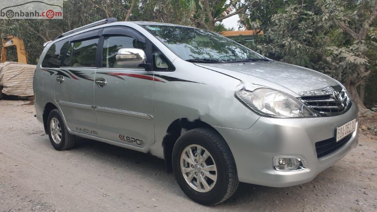 Toyota Innova 2008 - Xe Toyota Innova năm sản xuất 2008, màu bạc xe gia đình, 268 triệu