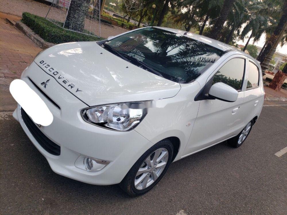 Mitsubishi Mirage 2015 - Bán Mitsubishi Mirage 2015, màu trắng, xe nhập số sàn