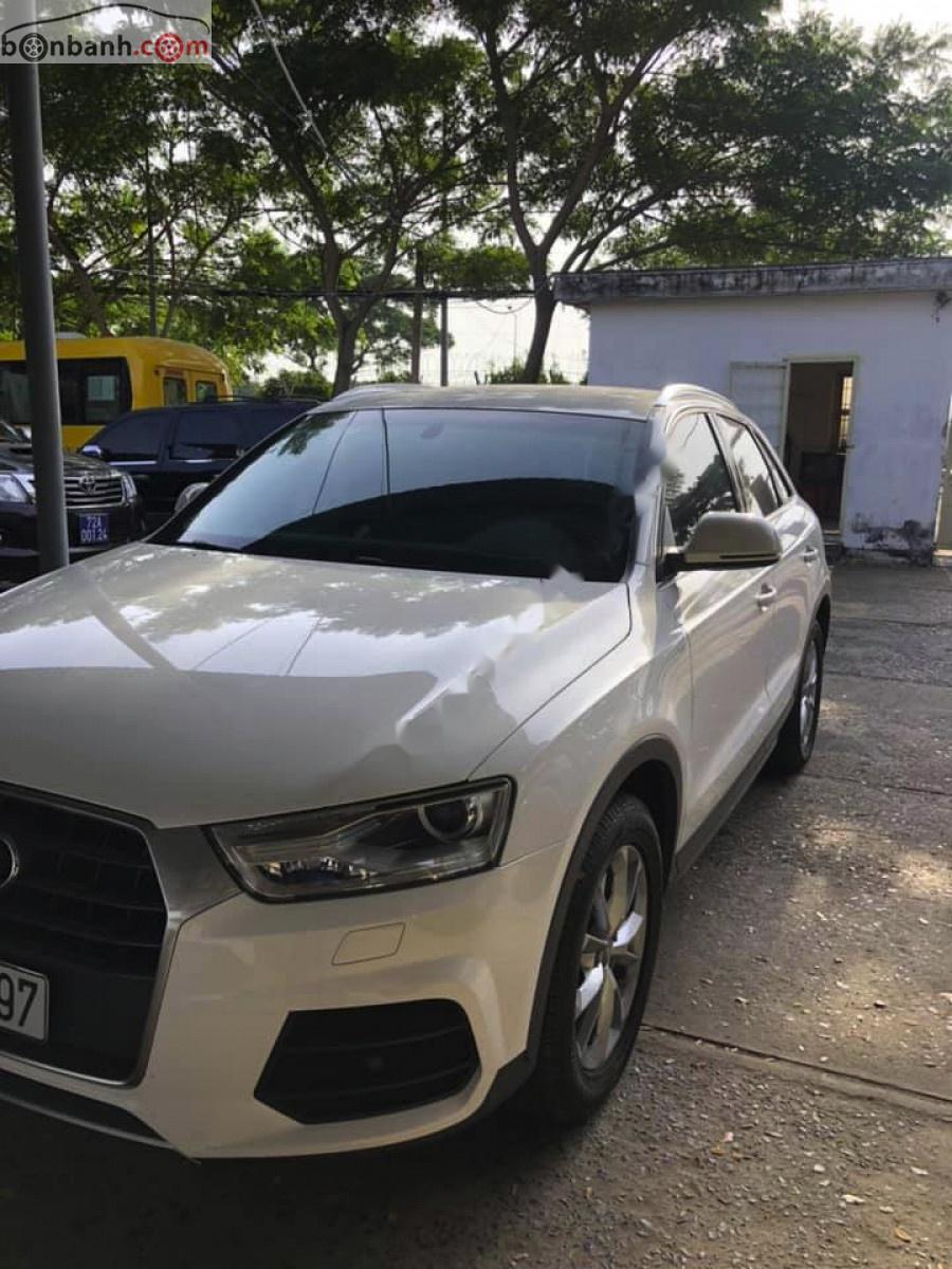 Audi Q3 Q3 2.0 2015 - Cần bán lại xe Audi Quattro Q3 2.0 2015, màu trắng, nhập khẩu nguyên chiếc