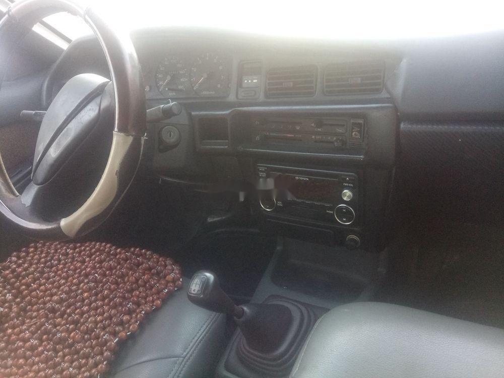 Nissan Bluebird 1989 - Bán Nissan Bluebird 1989, màu đen, xe nhập, giá chỉ 55 triệu