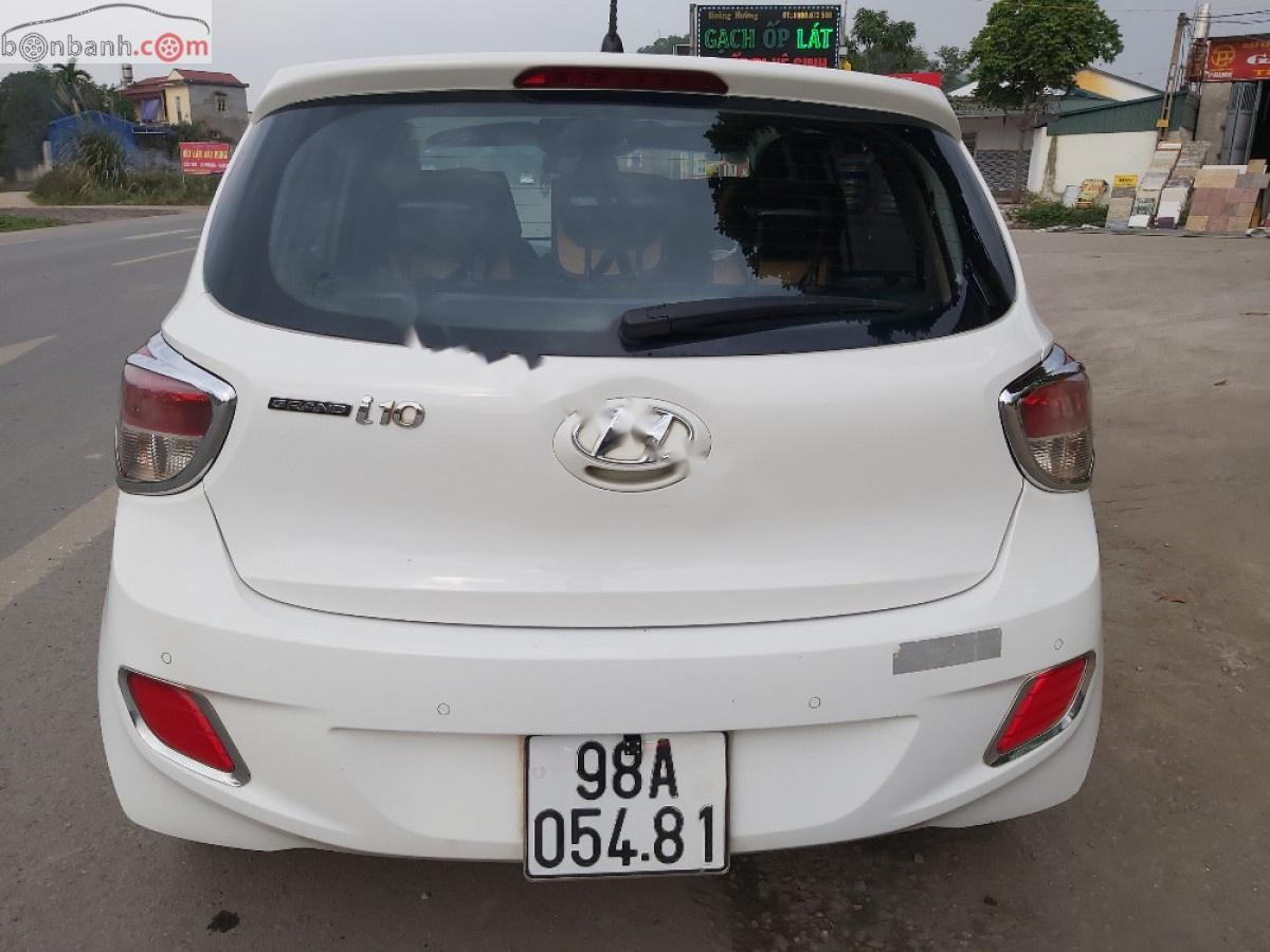 Hyundai Grand i10 2014 - Cần bán xe Hyundai Grand i10 1.0 MT đời 2014, màu trắng, nhập khẩu nguyên chiếc số sàn