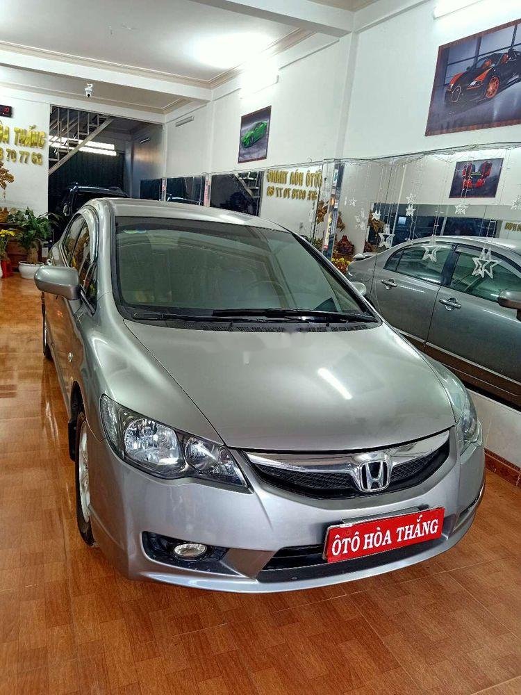 Honda Civic 2010 - Bán Honda Civic AT năm sản xuất 2010, màu bạc số tự động, giá chỉ 338 triệu