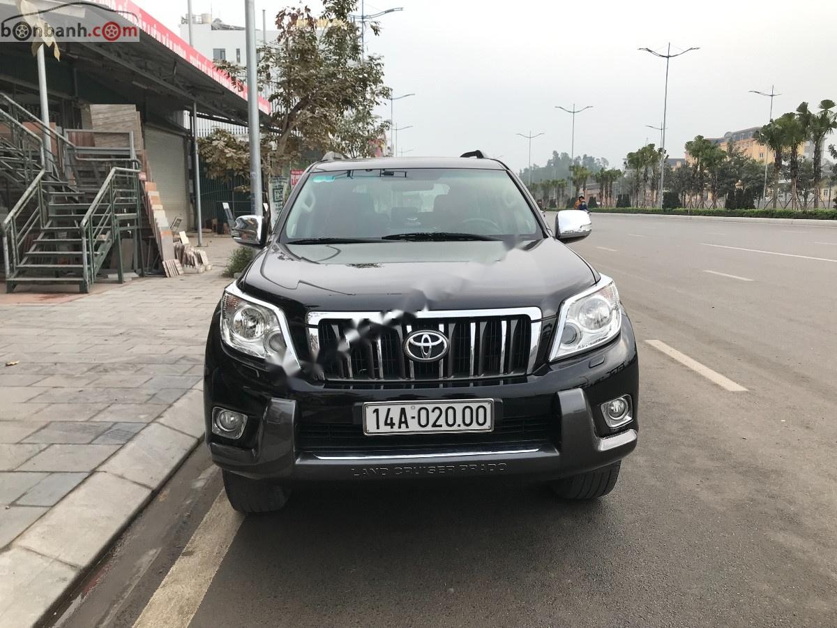 Toyota Prado 2011 - Cần bán gấp Toyota Prado sản xuất năm 2011, màu đen, nhập khẩu nguyên chiếc