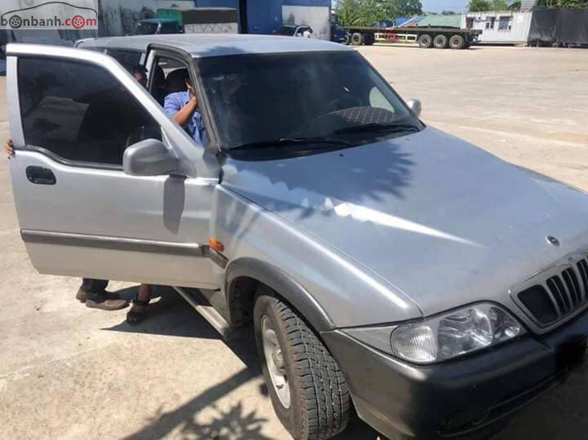 Ssangyong Musso 2001 - Bán Ssangyong Musso năm sản xuất 2001, màu bạc, 130 triệu