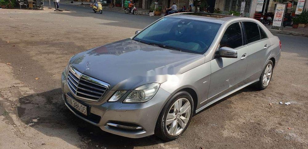 Mercedes-Benz E class  E250  2012 - Bán Mercedes E250 2012, màu xám, nhập khẩu nguyên chiếc còn mới