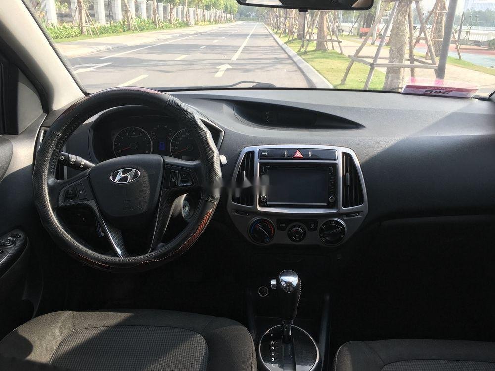 Hyundai i20 2013 - Bán Hyundai i20 1.4 AT đời 2013, màu đỏ, nhập khẩu nguyên chiếc số tự động