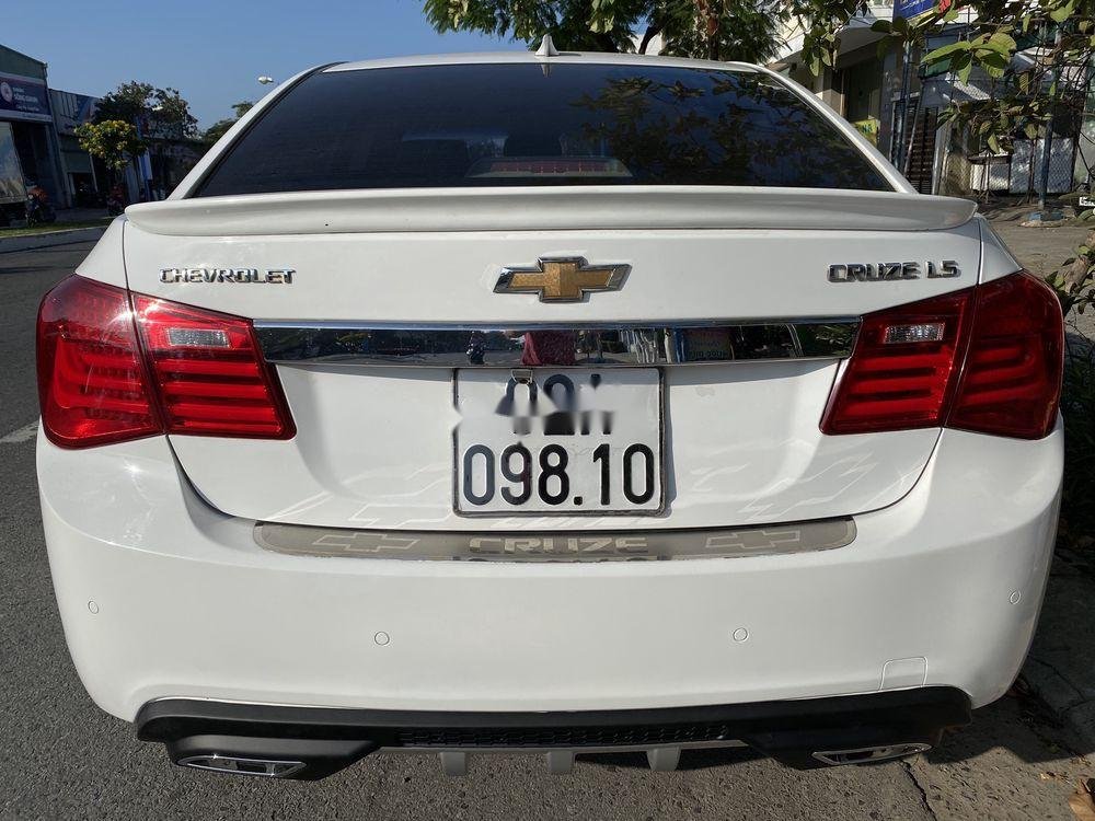 Chevrolet Cruze 2013 - Cần bán xe Chevrolet Cruze năm 2013, màu trắng chính chủ, 307 triệu