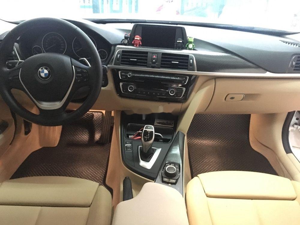 BMW 3 Series  320i   2013 - Bán xe BMW 3 Series 320i năm sản xuất 2013, màu đen, nhập khẩu 