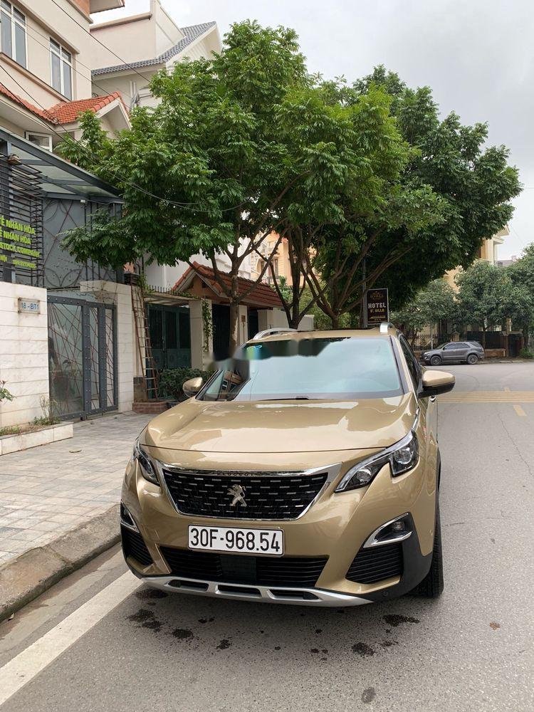 Peugeot 3008    2019 - Cần bán xe Peugeot 3008 năm sản xuất 2019, màu vàng