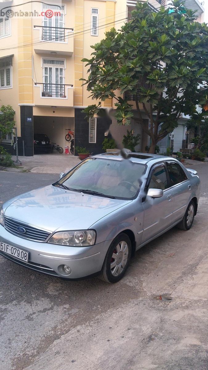 Ford Laser 2004 - Xe Ford Laser đời 2004, màu bạc, giá tốt