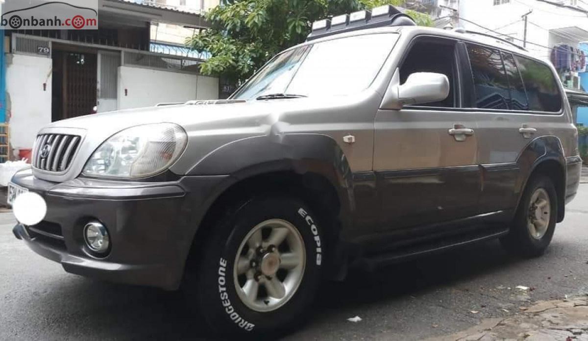 Hyundai Terracan 3.5 MT 2003 - Cần bán lại xe Hyundai Terracan 3.5 MT năm 2003, màu bạc, xe nhập còn mới